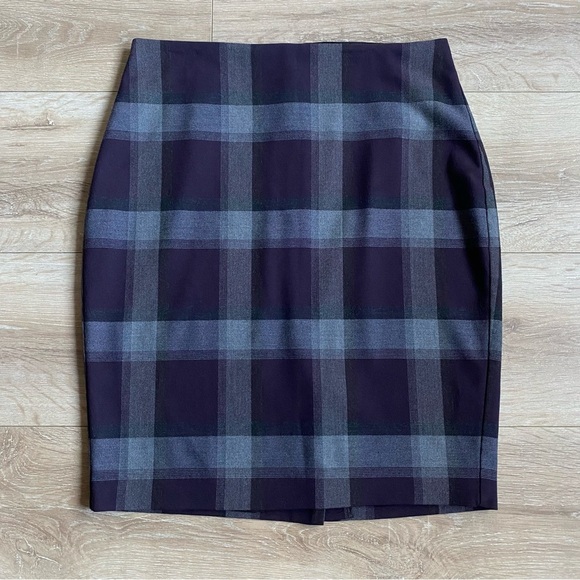Le Chateau Classic Pencil skirt eggplant / purple plaid office business attire - Picture 1 of 6